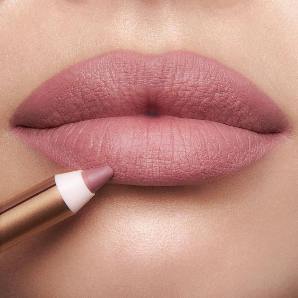 Charlotte Tilbury Lip Cheat Re-Shape And Re-Size Lip Liner Pillow Talk Fair 1.2g - Image 3