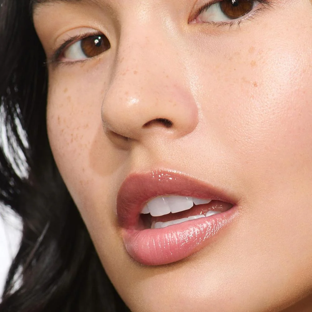 Clarins 06 Lip Perfector Rosewood Shimmer 12ml - Image 3
