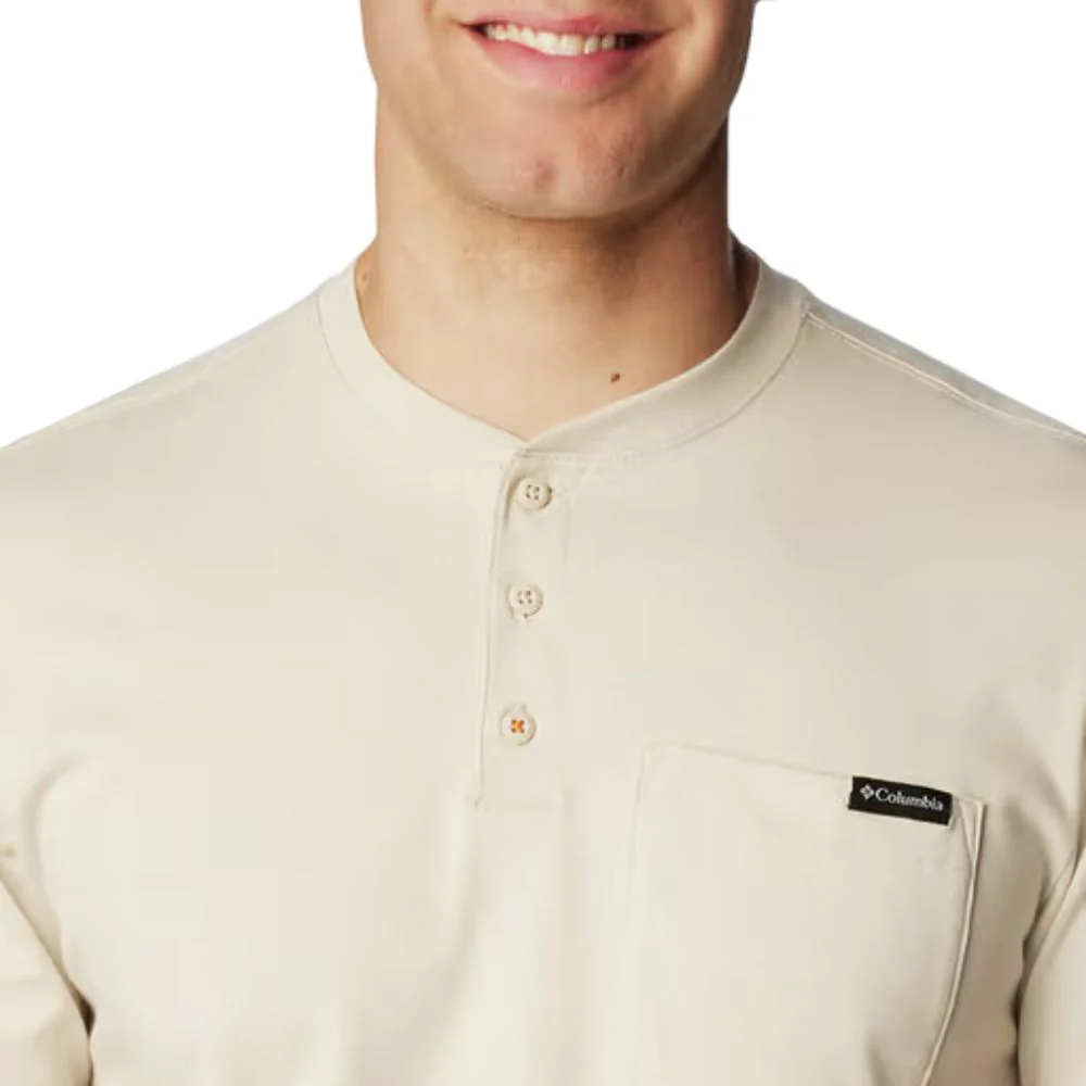 Columbia Franela Landroamer Short Sleeve Henley para Caballeros - Image 2