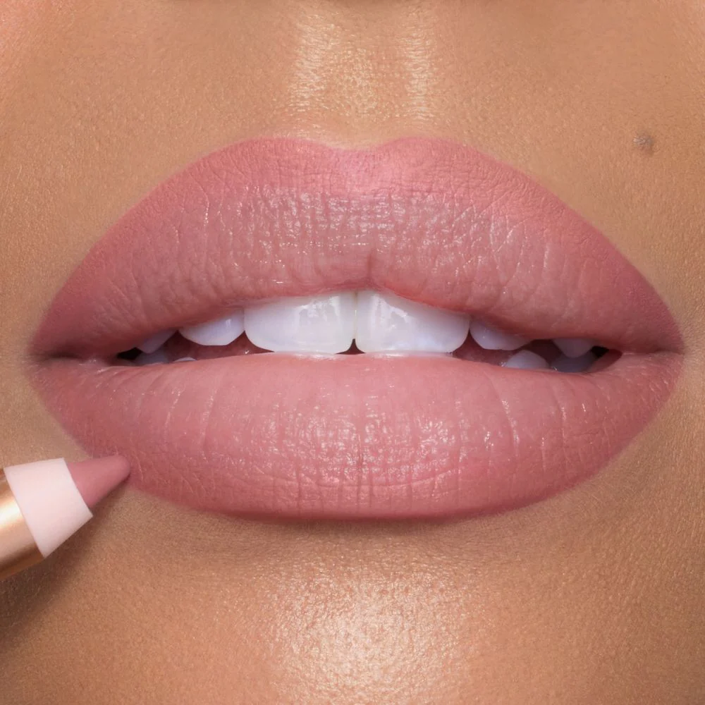 Charlotte Tilbury Lip Cheat Re-Shape And Re-Size Lip Liner Pillow Talk 1.2g - Image 3