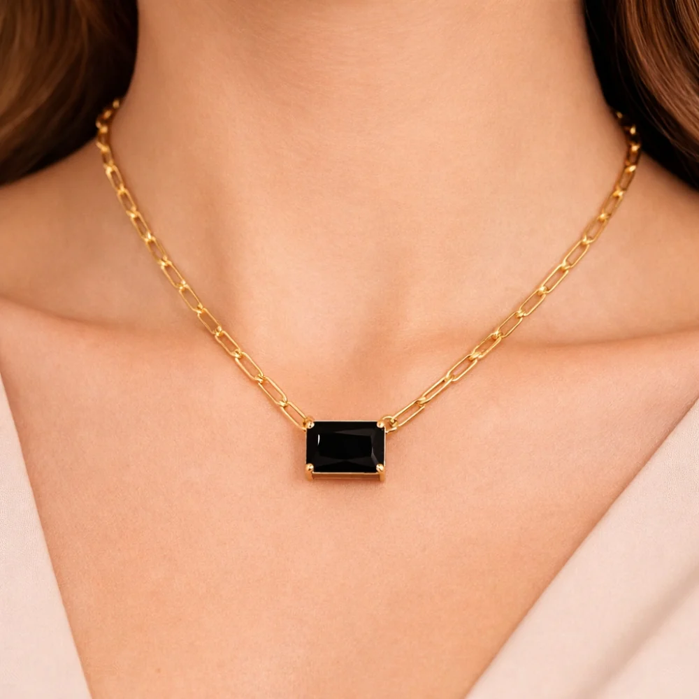 H&Co Collar de Cadena con Dije Brillante Black
