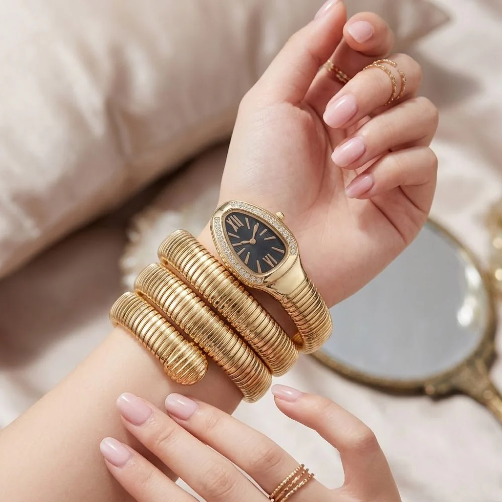 Jones New York Reloj Pulsera Gold Snake Para Damas - Image 2