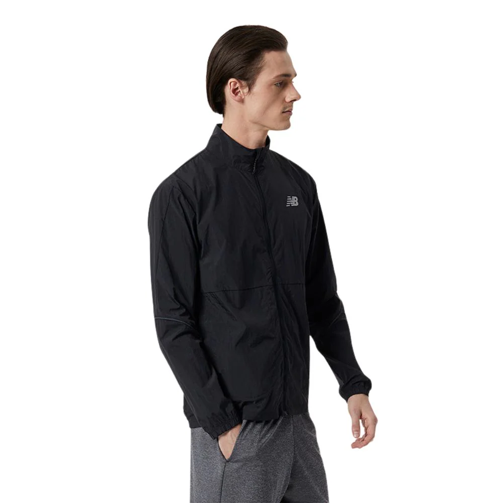 New Balance Chaqueta Impact Run Para Caballero Negra - Image 2