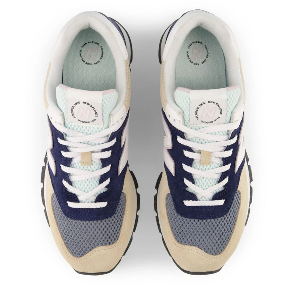 New Balance Lifestyle 574 Rugged Azul Y Beige Zapato Para Caballero - Image 3