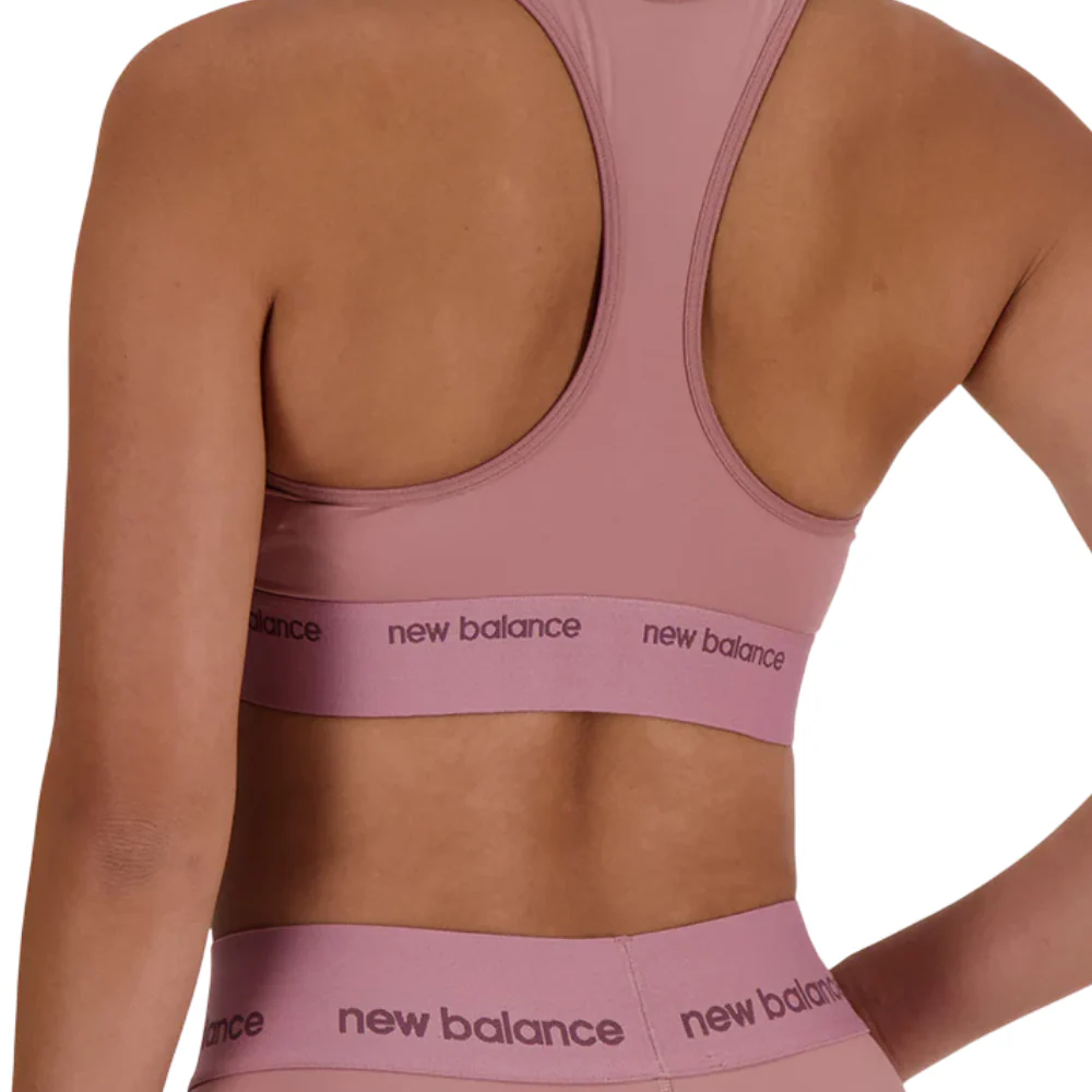 New Balance Sport Essentials Medium Impact Top Deportivo Para Dama - Image 2
