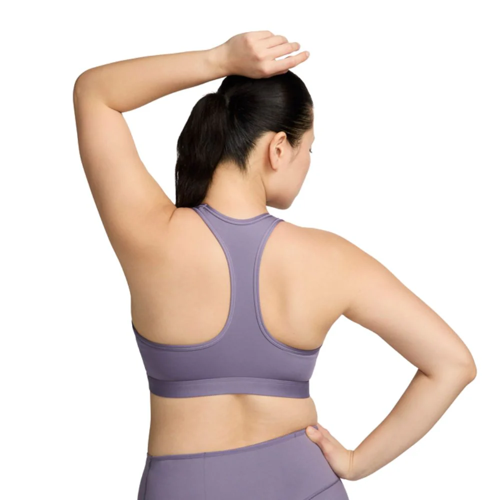 Nike Swoosh Medium Support Sosten para Damas - Image 5