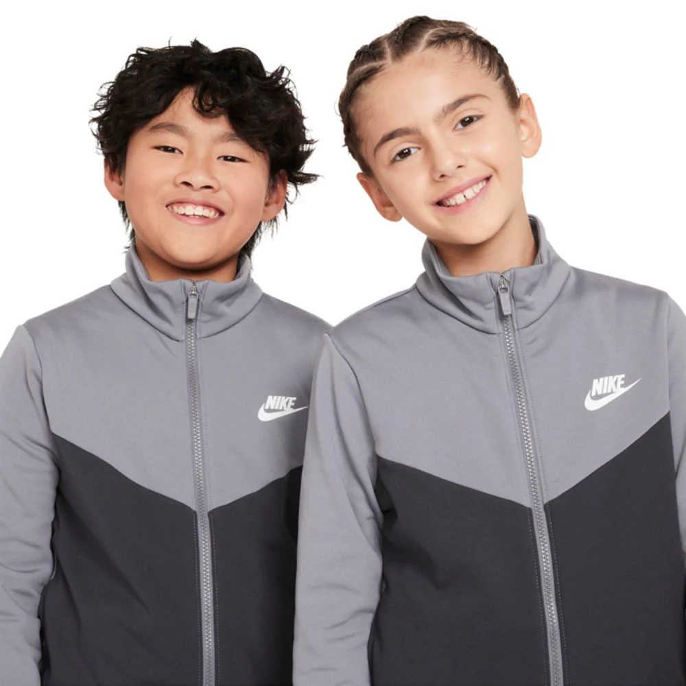 Nike Tracksuit Poly Sportwear para Niñas - Image 4