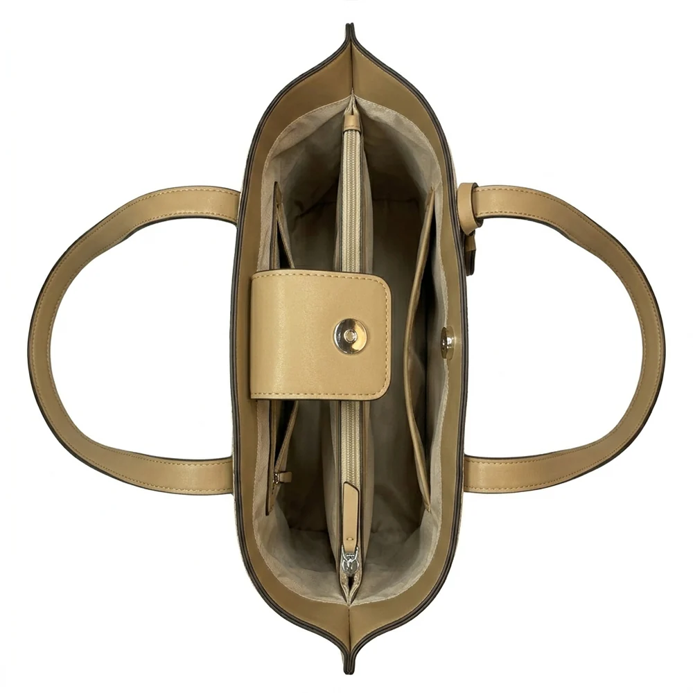 Nine West Cartera Hunt Light Khaki Logo - Image 3