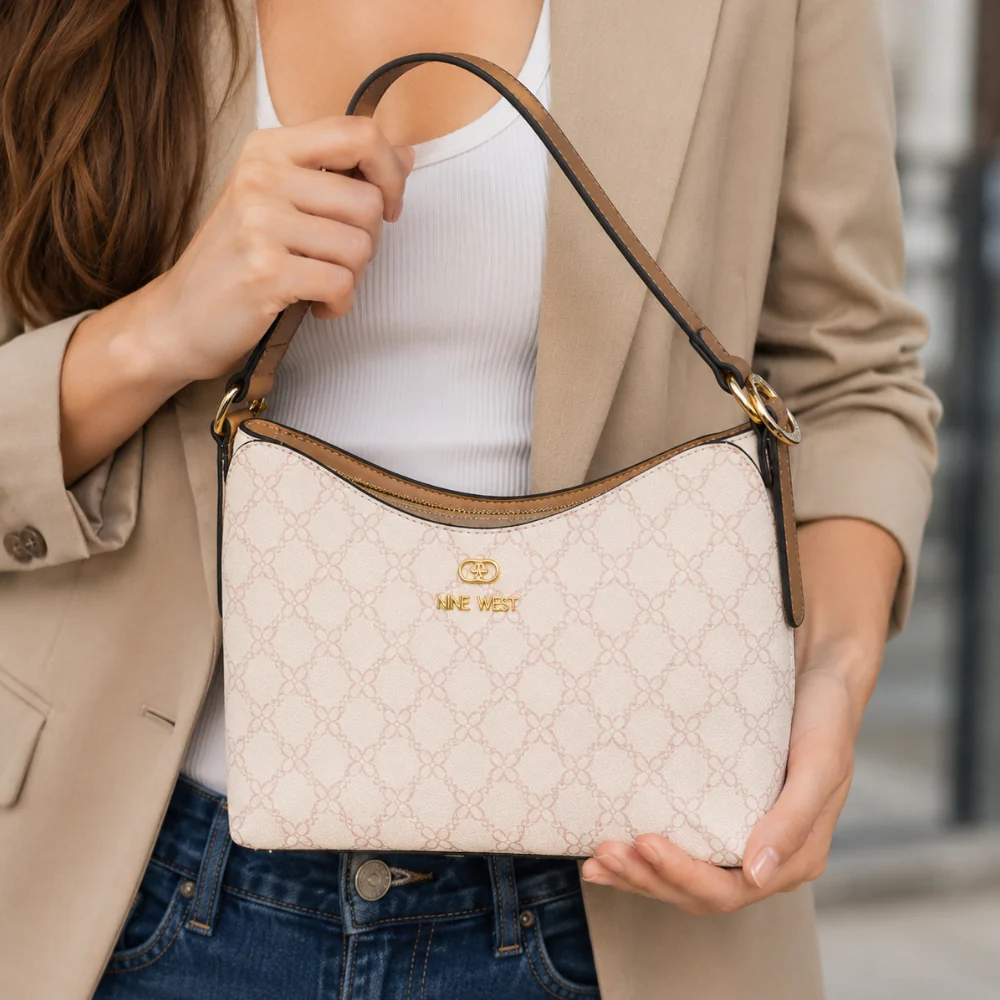 Nine West Cartera Nera Mini Powder Logo Multi