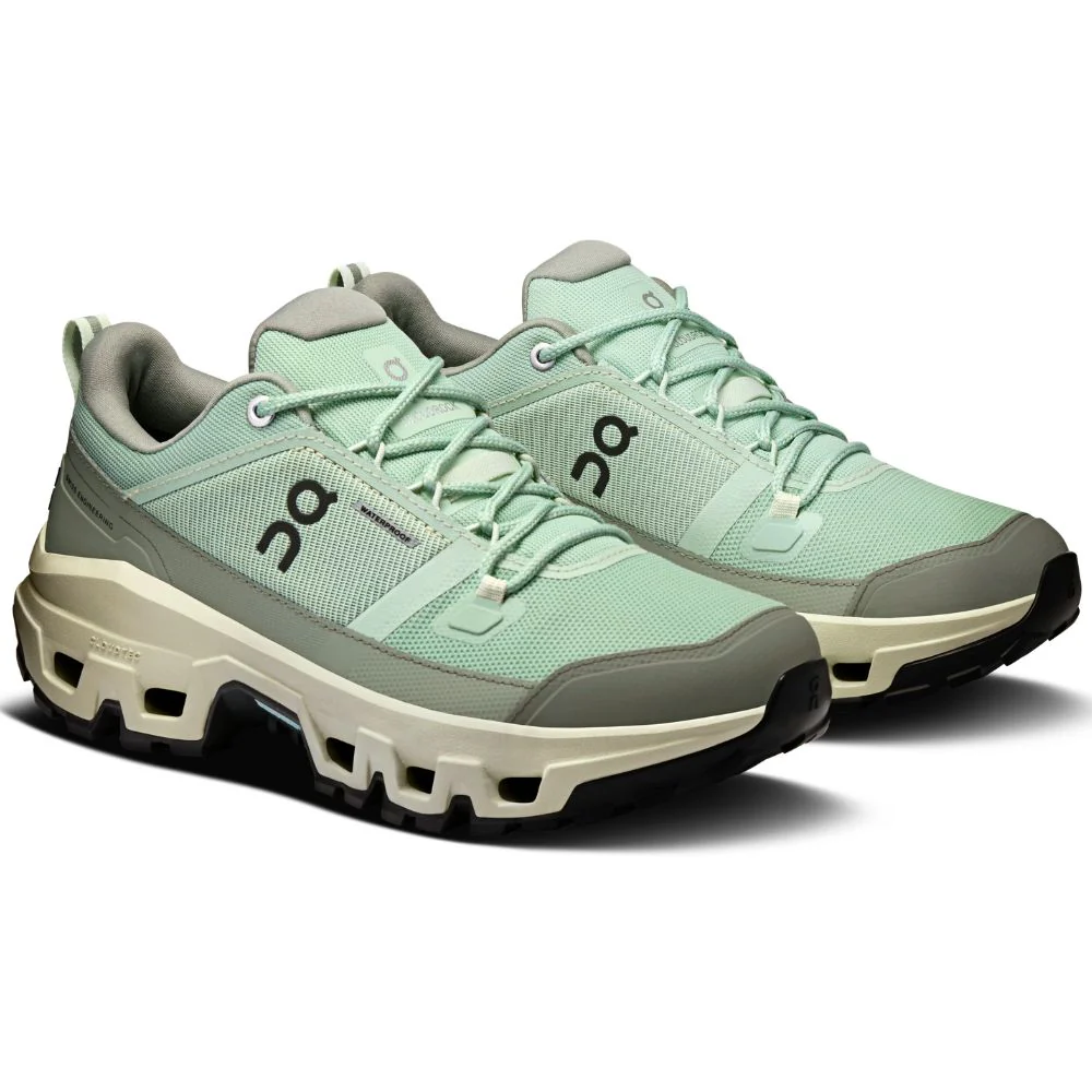 On Zapatos Trail Para Damas Cloudrock Low Waterproof Mineral Aloe - Image 3