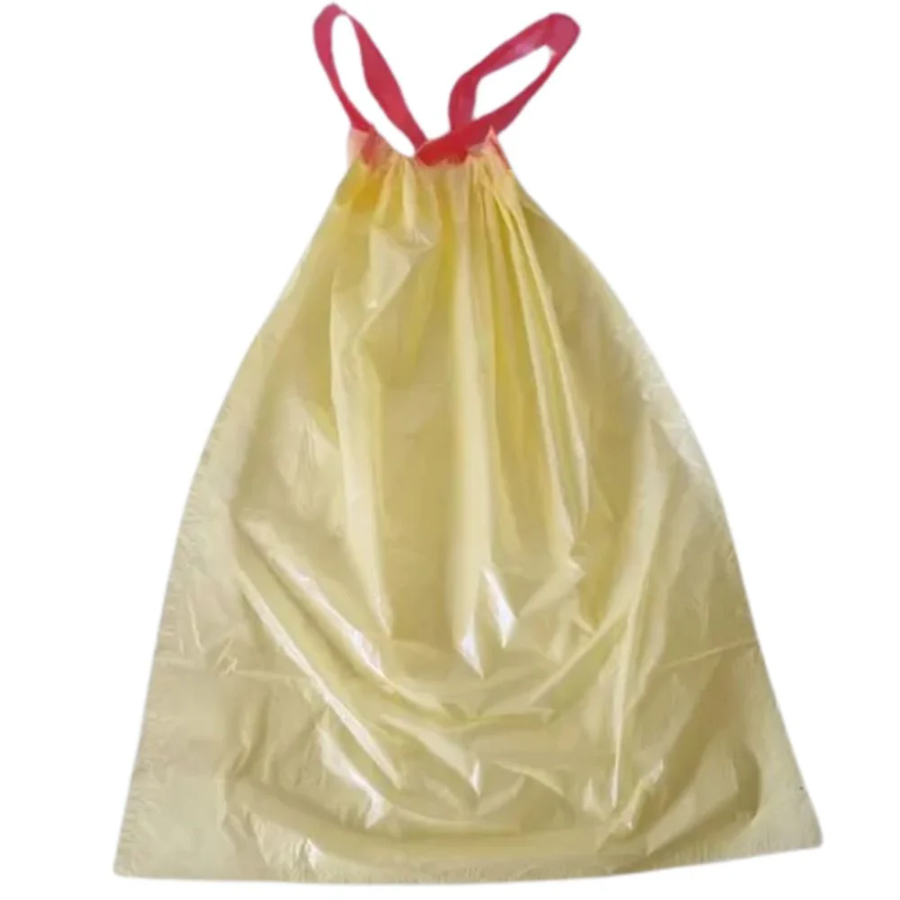 Rollo de 20 Bolsas para Basura con Cinta de Amarre de 15 Litros Color Amarillo Aroma Limon - Image 2