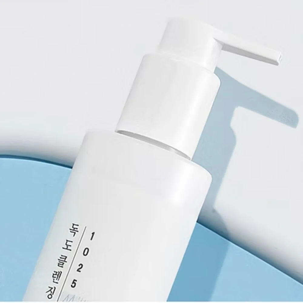 Round Lab 1025 Dokdo Cleansing Milk 200ml - Image 2
