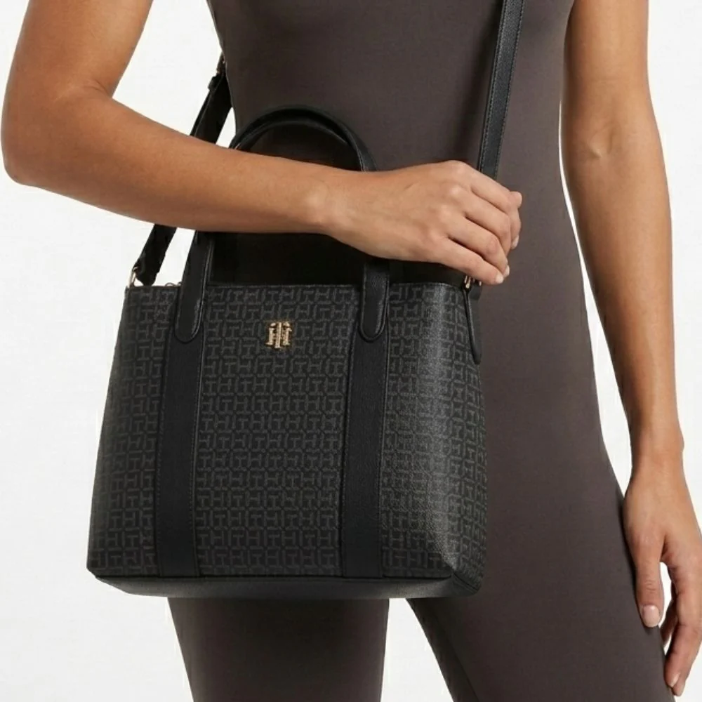 Tommy Hilfiger Cartera Crossbody Monogram Black