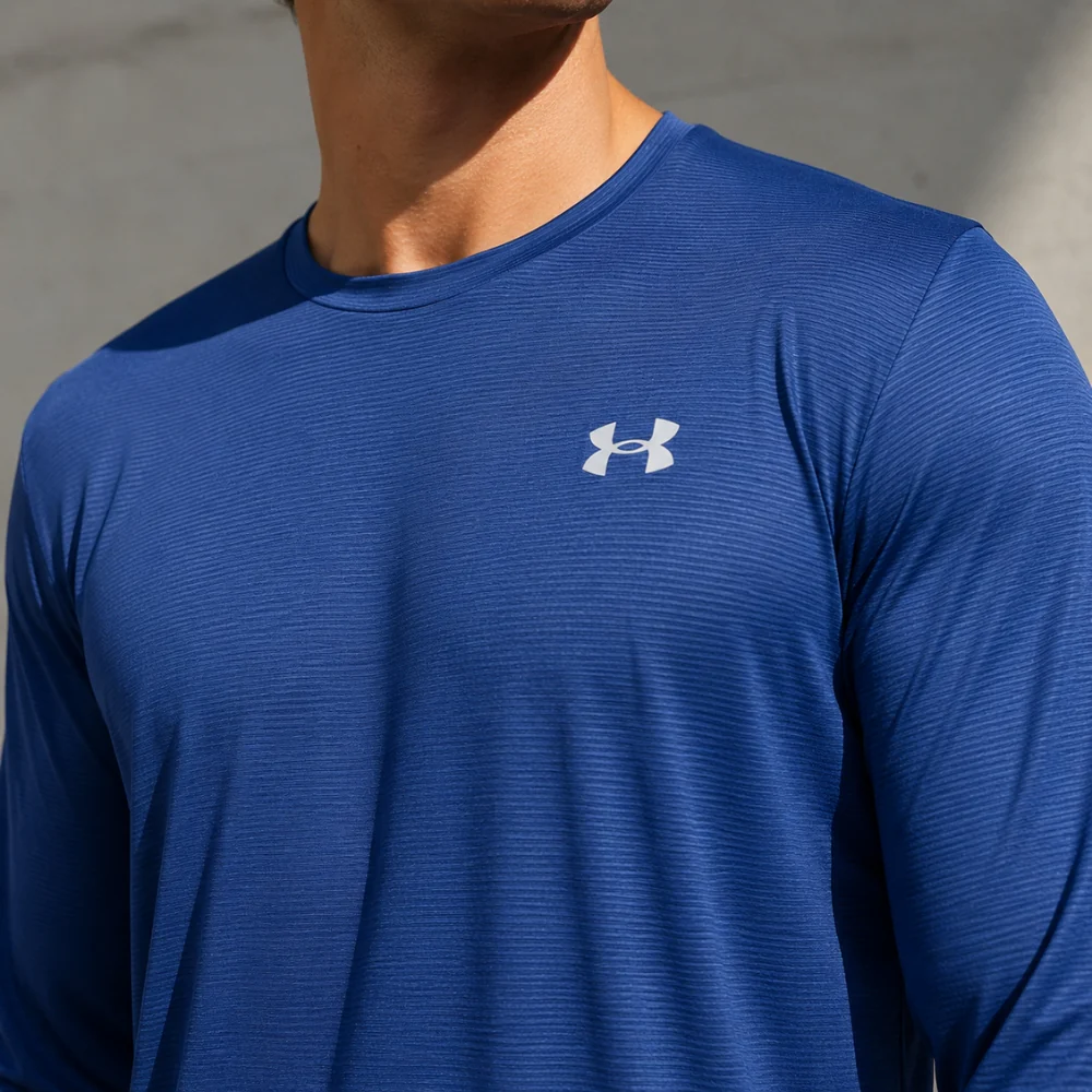 Under Armour Camiseta Running Reflectiva Para Caballeros Color Tech Blue - Image 3