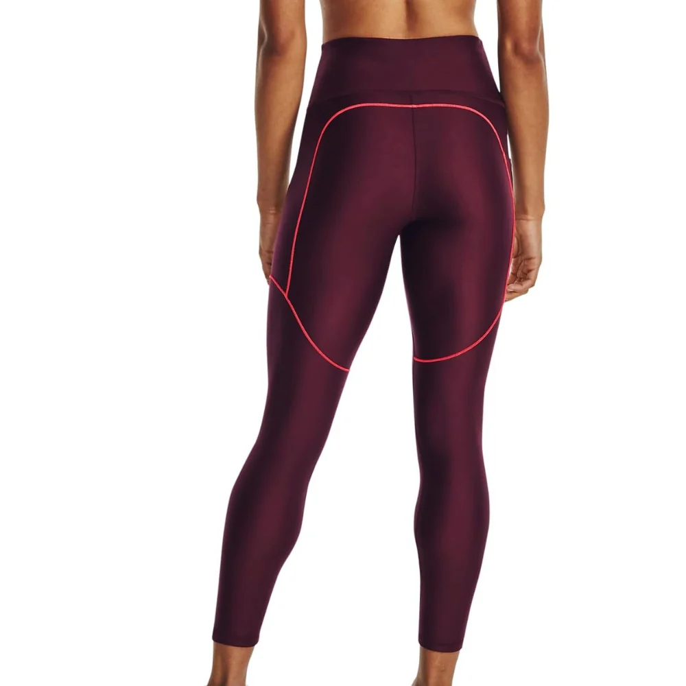 Under Armour Leggings de Entrenamiento Para Damas Color Burdeos - Image 3
