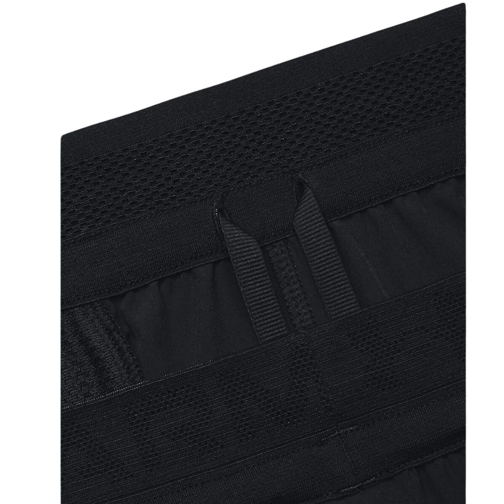 Under Armour Peak Woven Shorts para Caballero - Image 3